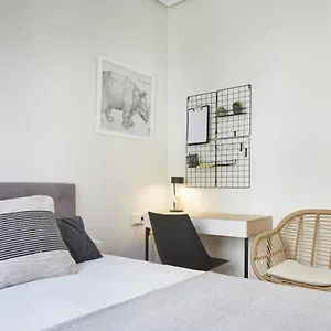 Always Easy I Cristina Enea Apartment