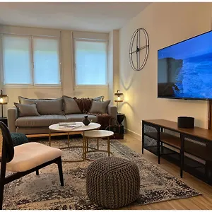 Elegance Lifestyle - Parking Gratuito! Apartment